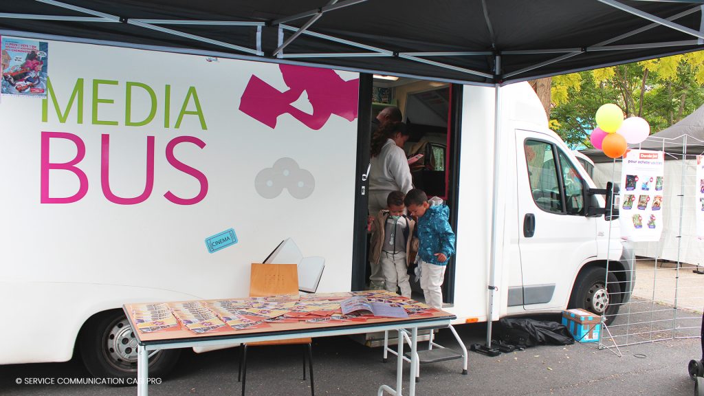 Le Médiabus reprend la route avec un nouveau parcours ! 🚐📚